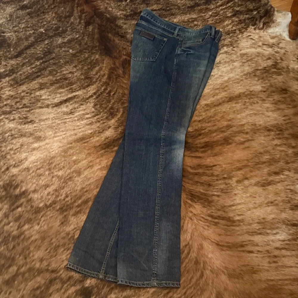 Wrangler Retro Jeans 32x38 - Picture 2 of 5